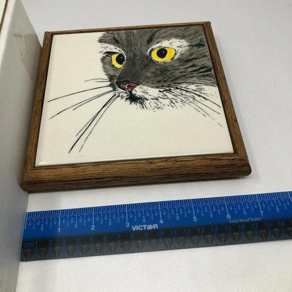 Vintage Sierra Windsong Susan Lilly Tile Cat Trivet Hand Painted & Signed 1988 - Picture 8 of 8